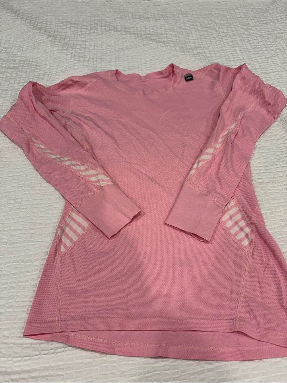 Helly Hansen  Women's Long-Sleeve Base Layer Athletic Top 
Estimated size S